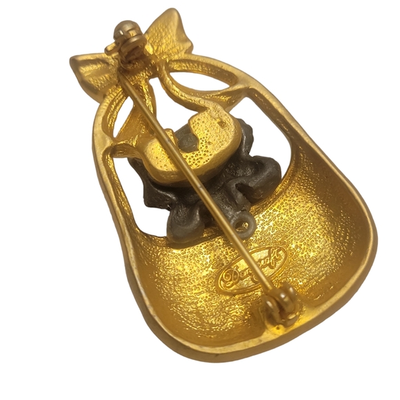 Danecraft Kitty in Basket Brooch - Picture 4 of 6